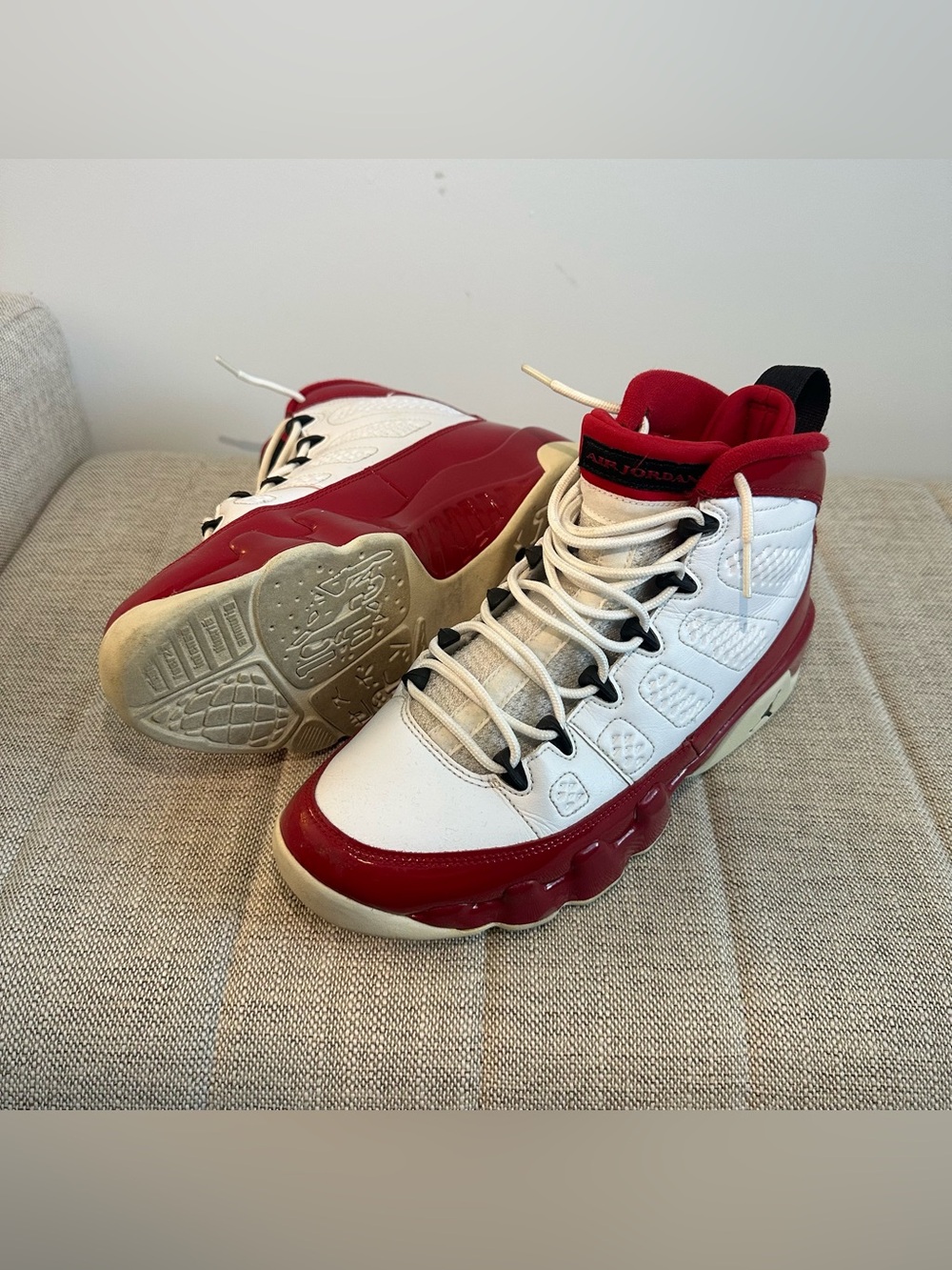 Jordan 9 Gym Red